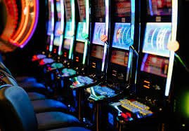 Teen Patti live dealer table interface at olx maxwin